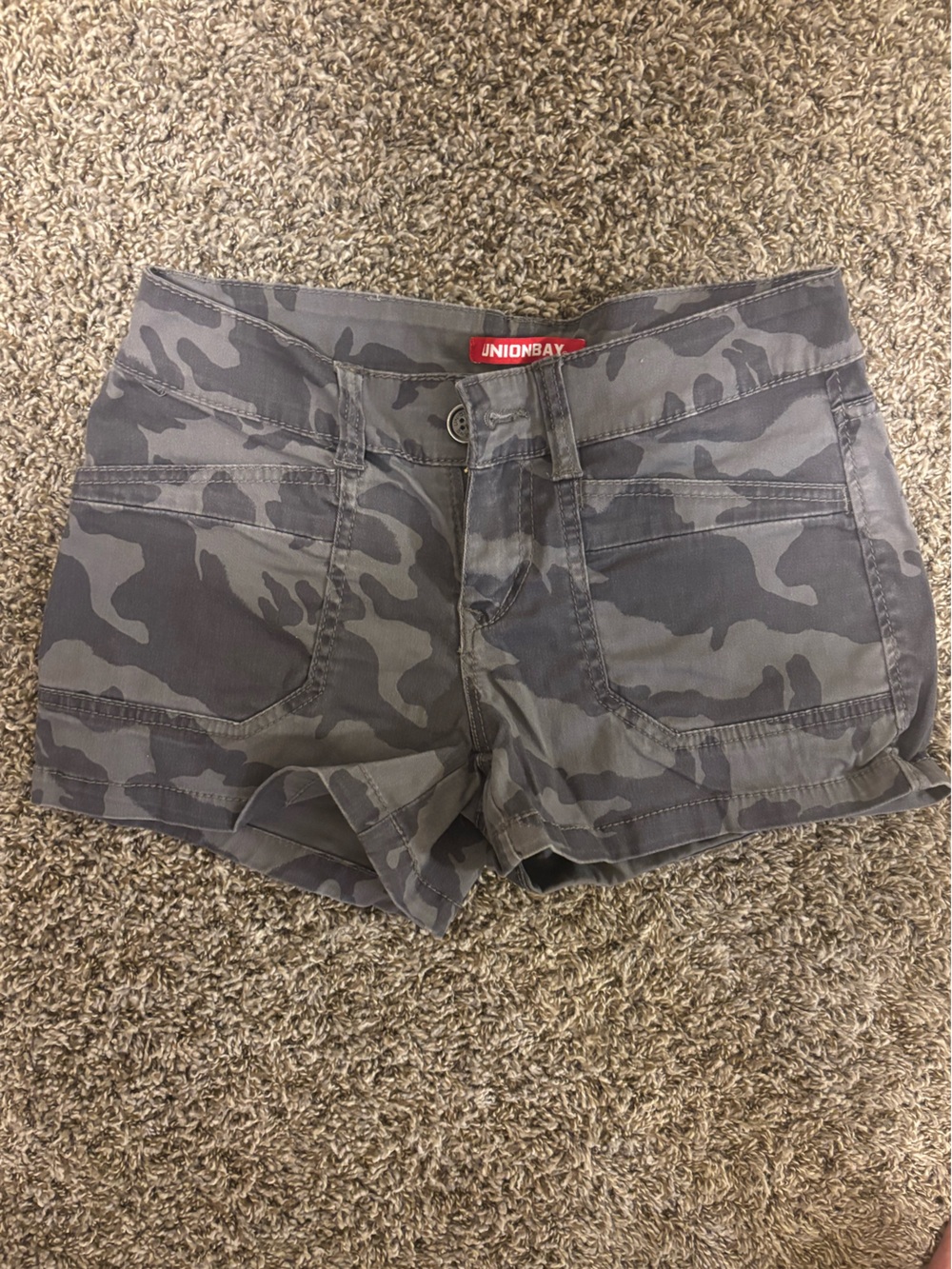 UNIONBAY Gray Camo Low-Rise Utility Shorts
